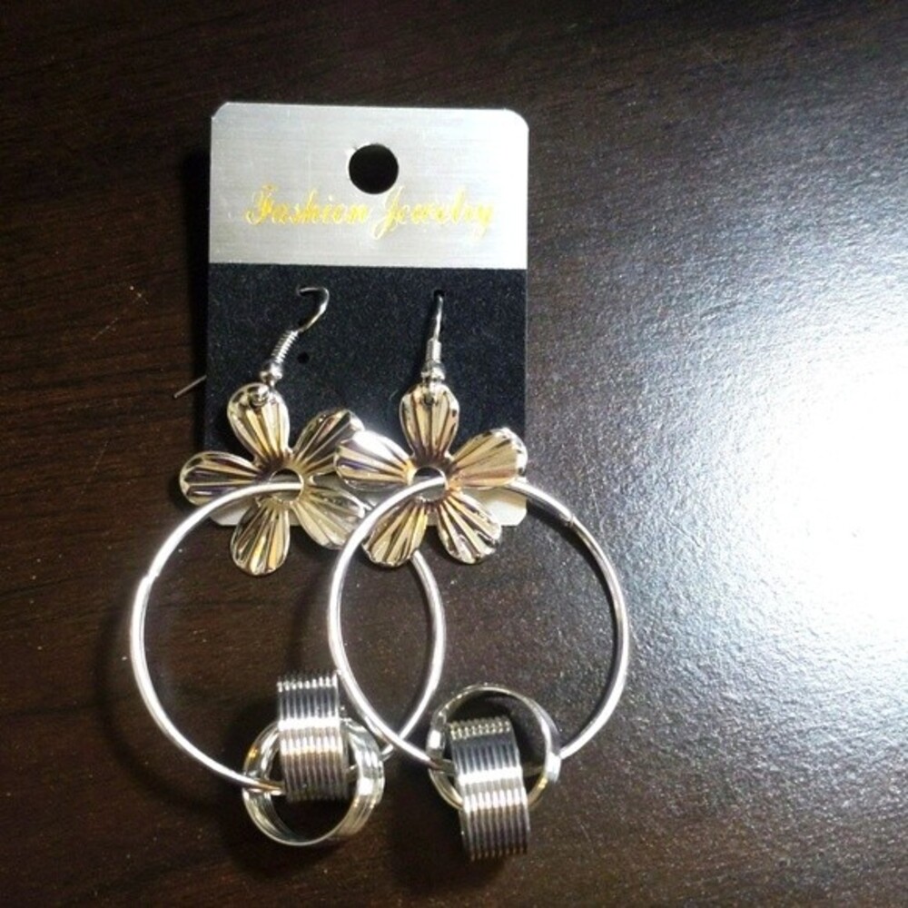 Fashion Jewelry silver toned daisy hoops dangle earrings - 3" length